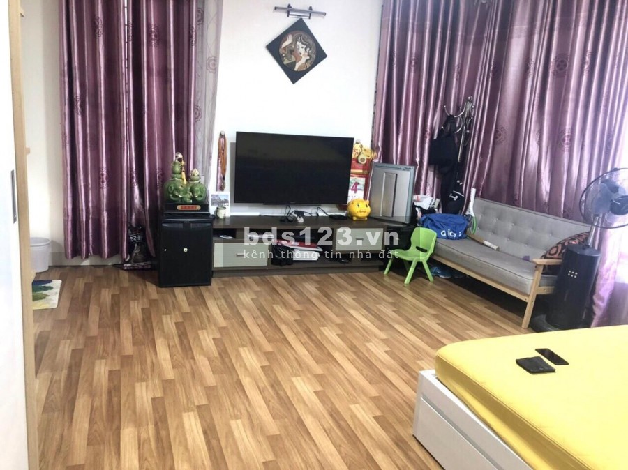 Cần bán nhà phố Nguyễn Xiển, Khuất Duy Tiến, Quận Thanh Xuân, dt 36m2, 5 tầng, giá 4 tỷ