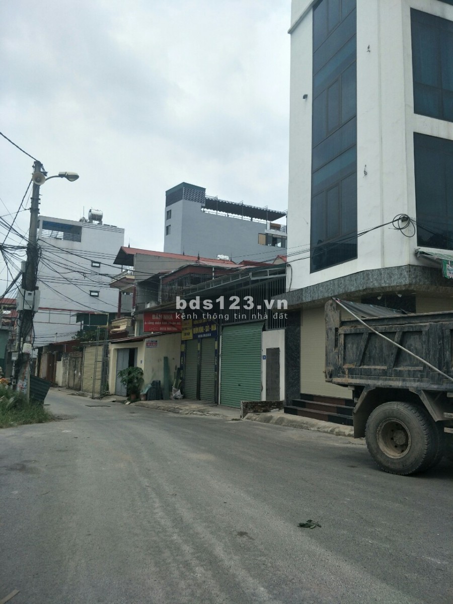 Cần bán mảnh đất mặt ngõ 68 Nguyễn Văn Linh, Thạch Bàn 75m2, 4.5m MT, kinh doanh đỉnh.