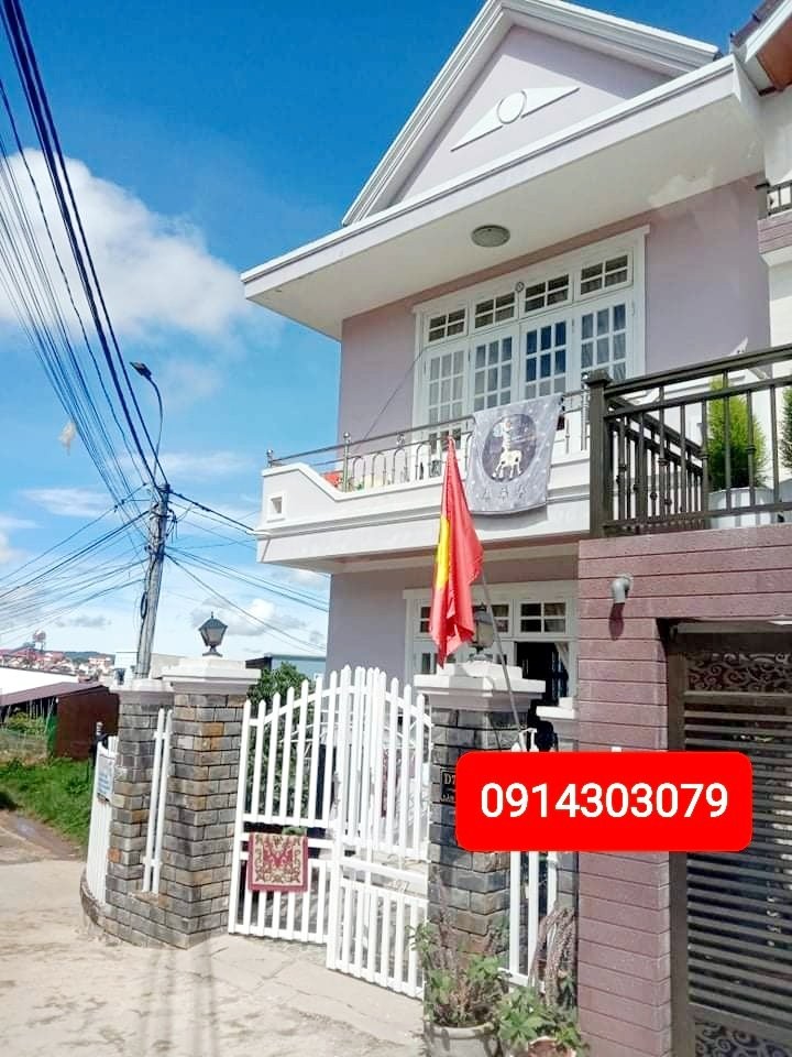 Chính chủ cần bán gấp nhà nguyên căn mặt tiền hồ Than Thở, phường 9, Đà Lạt, giá 5.5 tỷ