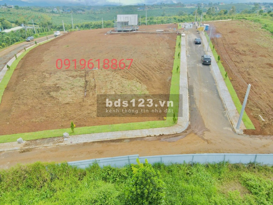 Đất Ngỉ Dưỡng, View Đồi Săn Mây, Siêu Đẹp, Toạ Lạc Tại TP Bảo Lộc