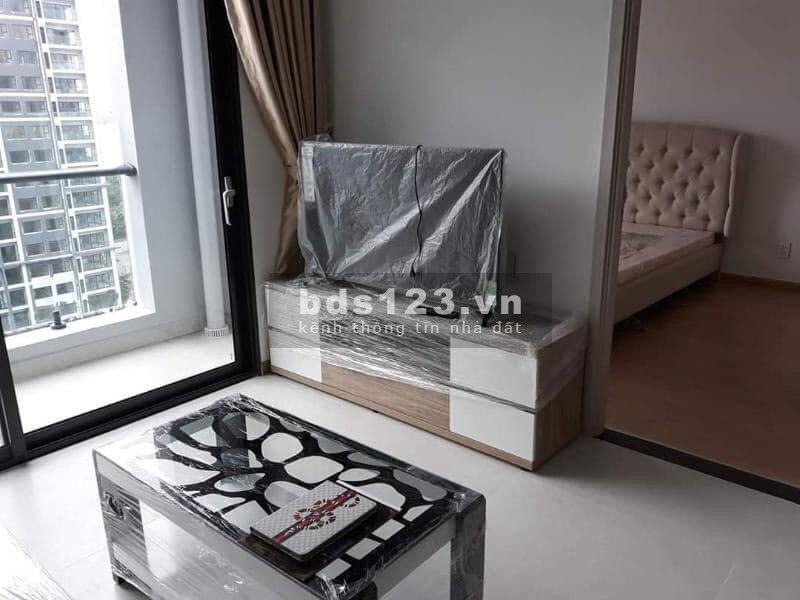 Chính chủ bán căn hộ 2 pn, tầng trung view Hồ Bơi, giá cực tốt liên hệ xem nhà 0934117218