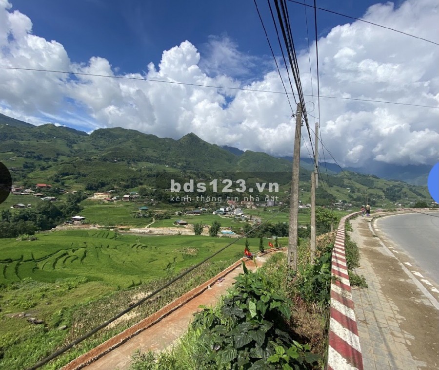 Bán mảnh đất 1400m2,có thổ cư,có sổ đỏ tại Mặt đường TL152 đi Tả Van-Sapa