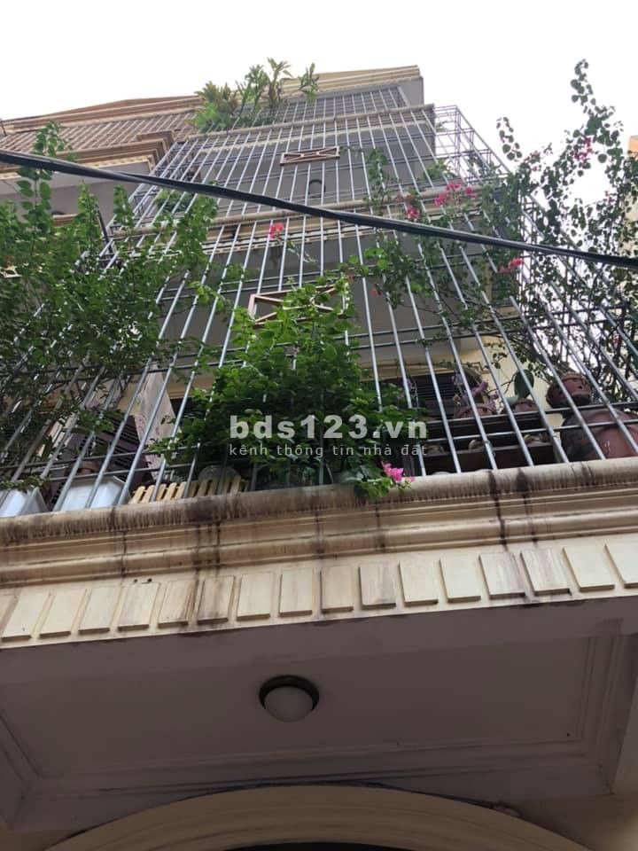 Bán nhà ngõ 44 Trần Thái Tông 72m2 4tầng giá 6.9 tỷ Lh 0386380199