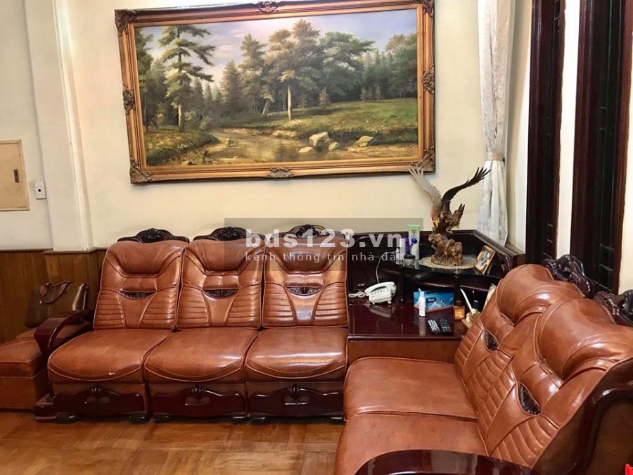 Bán nhà Ỷ La Dương Nội ngõ rộng kinh doanh đỉnh, dt 37m2, giá 2.65 tỷ, lh 0973525668