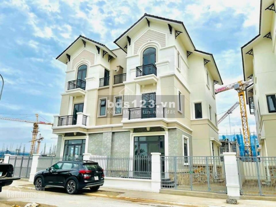 Bán nhanh hộ bố mẹ căn biệt thự giá hời cho các bác, pháp lý hoàn chỉnh, sổ hồng trên từng căn