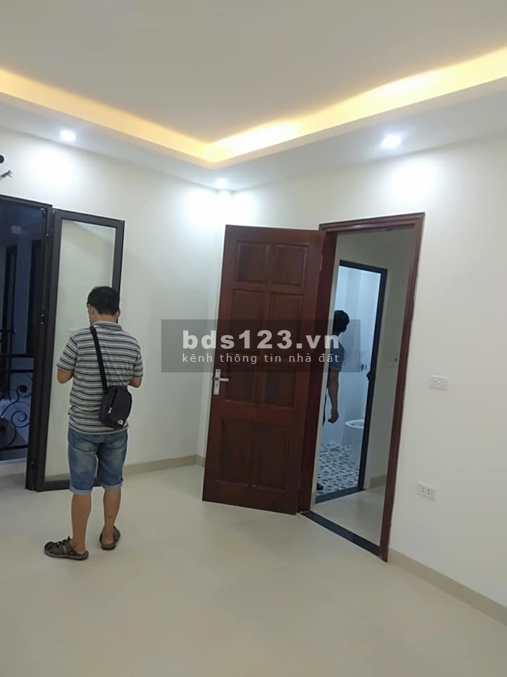 Bán nhà Ngô Quyền Hà Đông diện tích 32m2 4 tầng, ô tô tránh 20m giá bán chỉ hơn 2 tỷ