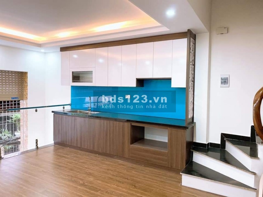 Bán nhà Mới Kim Giang ngập tràn ánh sáng ngõ thông, kinh doanh, giá bán 4.2 tỷ