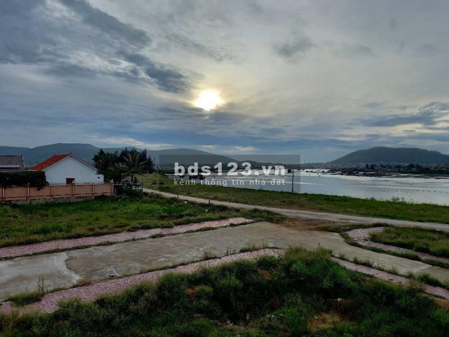 Khu đô thị Cửa Cờn Riverside 3 mặt giáp sông duy nhất tại thị xã Hoàng Mai, dtsd 144m2
