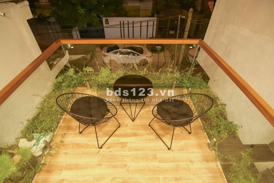 Siêu phẩm cực hiếm Hồ Đắc Di, sâu 1 nhà mặt phố, 20m. ra hồ dt 35m2, 5 tầng, giá cực hiếm