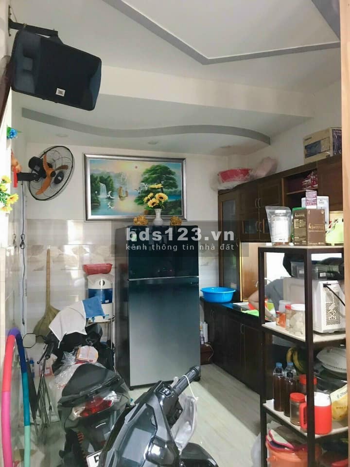 Gấp chủ xoắn bán gấp nhà Trường Chinh, Tân Bình, diện tích sử dụng 40m2 giá hời