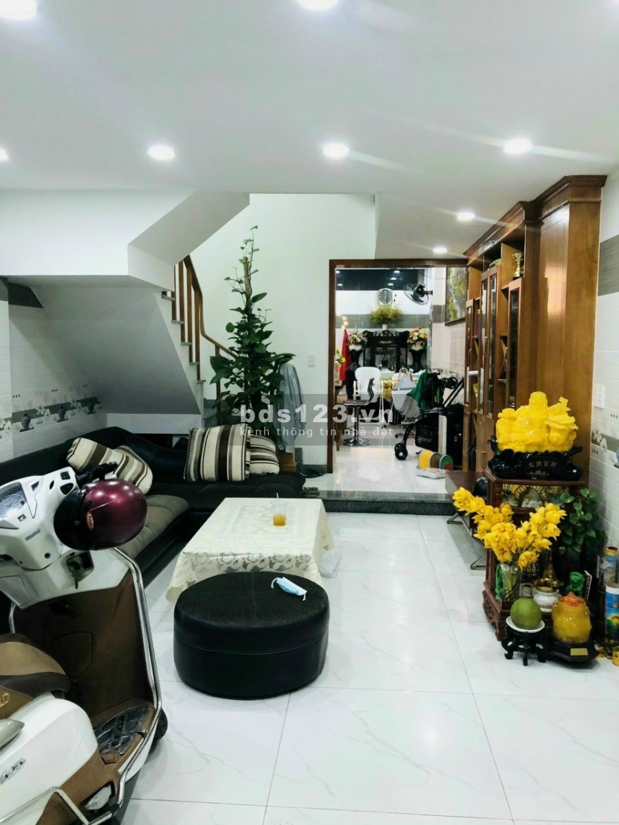 Bán nhà hẻm như mặt tiền Nguyễn Kiệm, diện tích 64m2, 5 lầu, sát bên BV 175, giá 9.5 tỷ