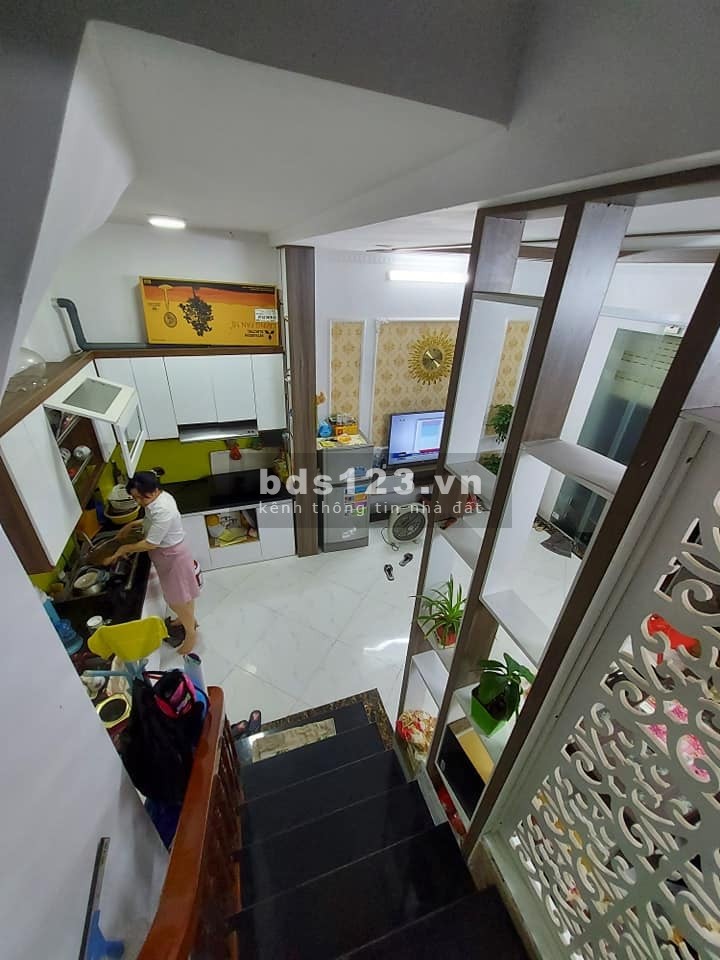 Bán nhà Cổ Nhuế, 45m2, 5 tầng, giá 64 tr/m2, ngõ to ô tô đỗ, cho thuê, ở ngay