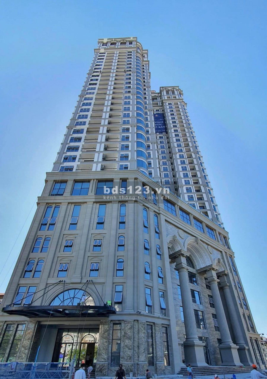 Bán 5 căn góc Đông Nam 3 pn, cc Hateco Laroma tầm view triệu đô, liên hệ 0879970660