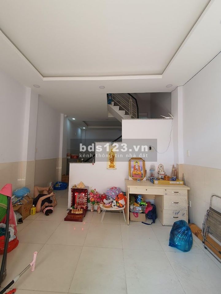Bán nhà Âu Cơ, Tân Thành, Quận Tân Phú diện tích 38m2 giá chỉ 3.1 tỷ, lh 0909640567
