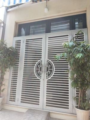 Bán nhà nguyên căn Trần Bình Trọng Bình Thạnh hẻm xe hơi 5 tầng giá rẻ 3.5 tỷ, thương lượng