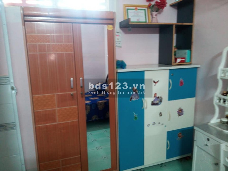 Bán nhà Quận 10 giá 2 đến 3 tỷ hiếm thấy, ngang 6m liên hệ xem nhà 0799149230