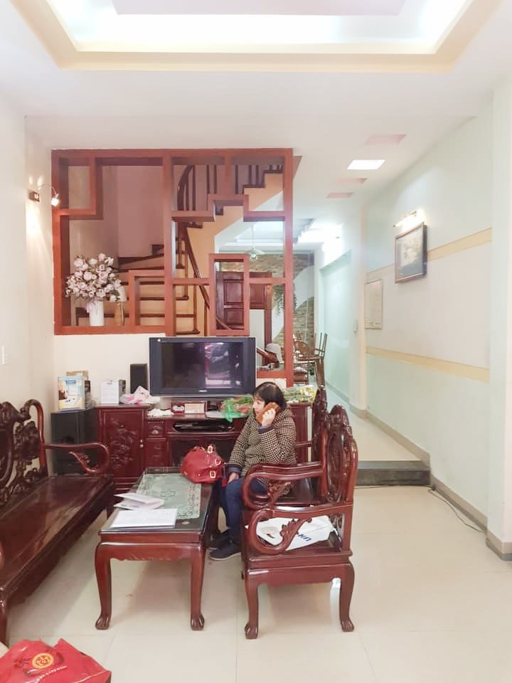 Bán nhà phố Đại Từ, Hoàng Mai, DT 40m2, nhà đẹp, gần phố, giá chỉ 3.5 tỷ. LH 0966456918.