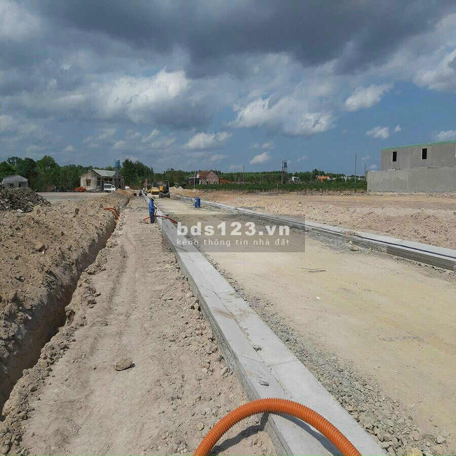 Đất nền Thổ cư ngay khu công nghiệp Thị xã Phú Mỹ dt 100m2 mặt tiền đường 15m giá F0