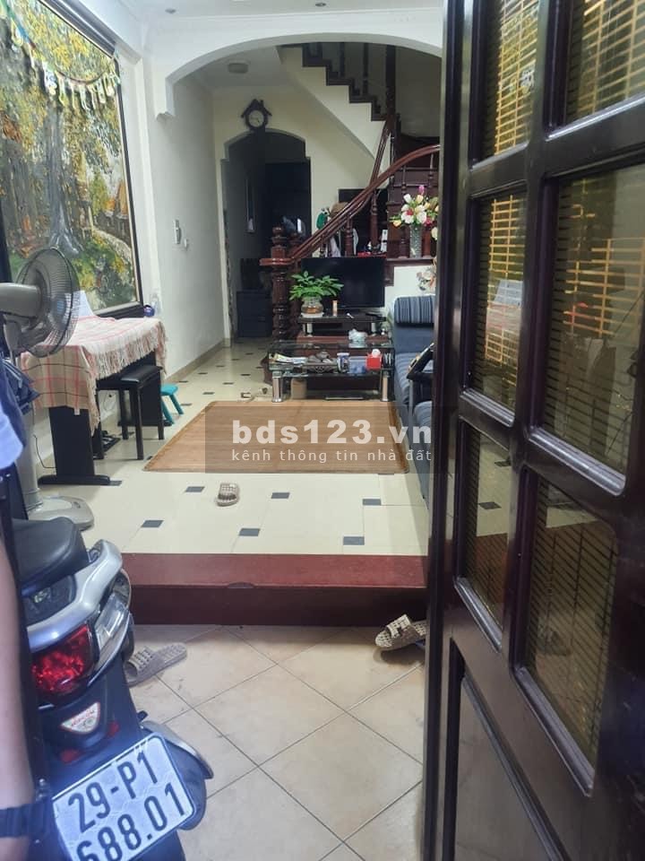 Bán Nhà Trần Duy Hưng nhà vị trí đẹp thoáng trước sau giá mùa dịch 48m2, giá 4.8 Tỷ