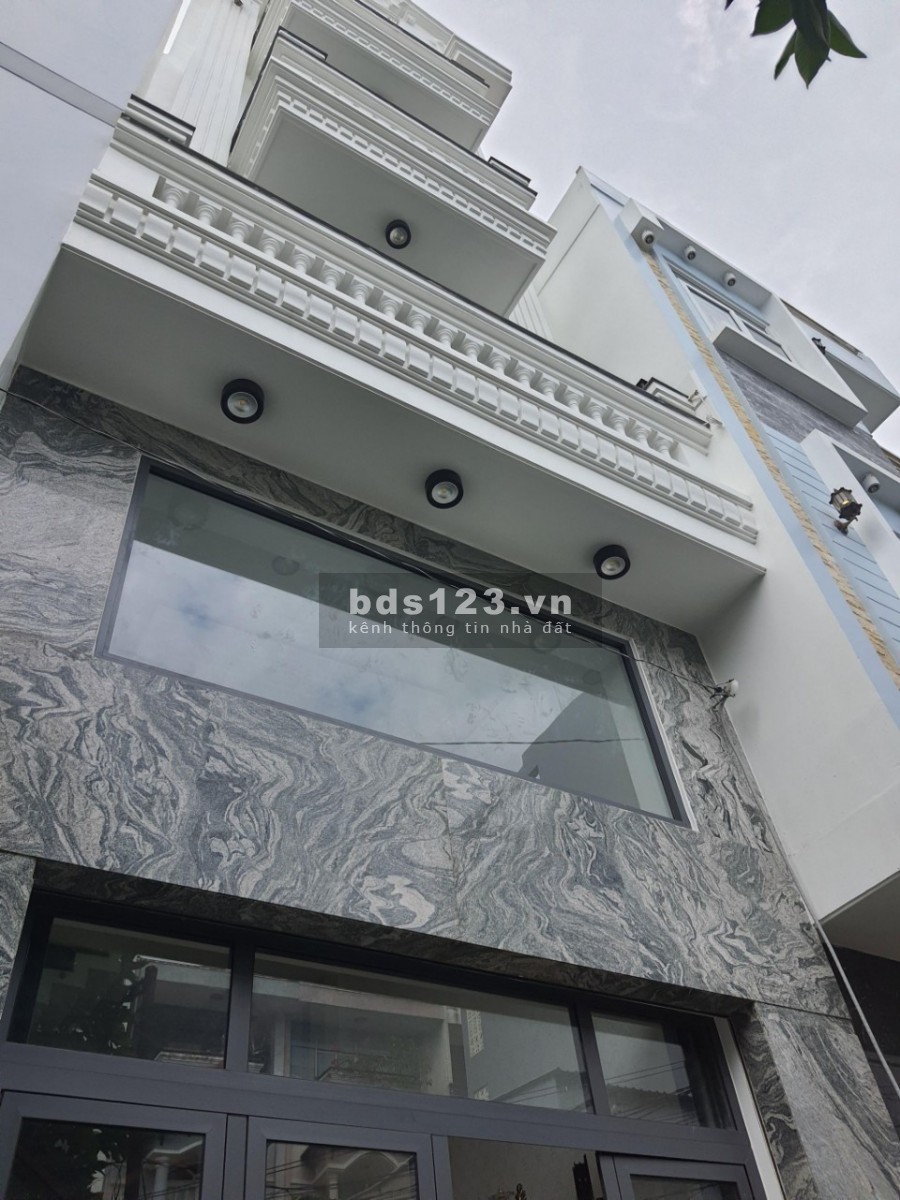 Bán Nhà Gò Vấp, hẻm 5, đúc kiên cố 4 tầng, diện tích 65m2, giá chỉ hơn 6 tỷ sổ sẵn