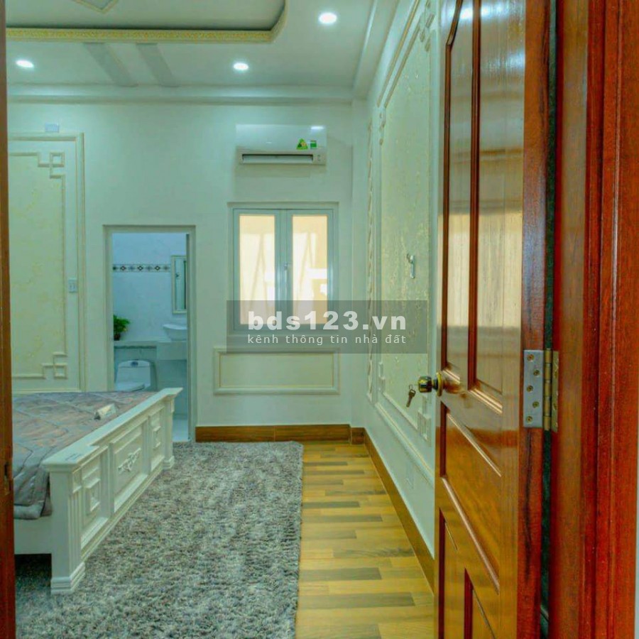 Bán nhà Cư Xá Bắc Hải Quận 10, 5 Tầng hẻm xe hơi tránh, diện tích 7x10, Sổ vuông