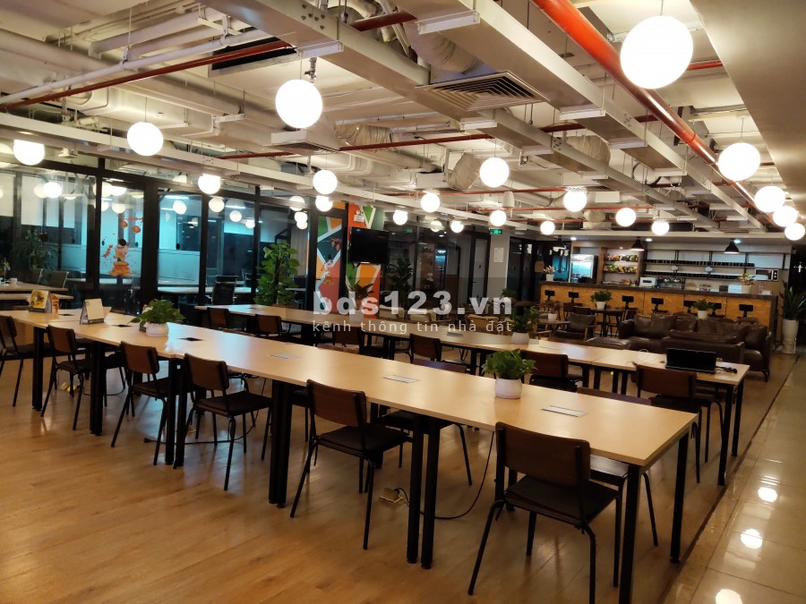 Cho thuê văn phòng Coworking Spaca tại Vincom số 54 Nguyễn Chí Thanh, Đống Đa, HN. LH 0968530776