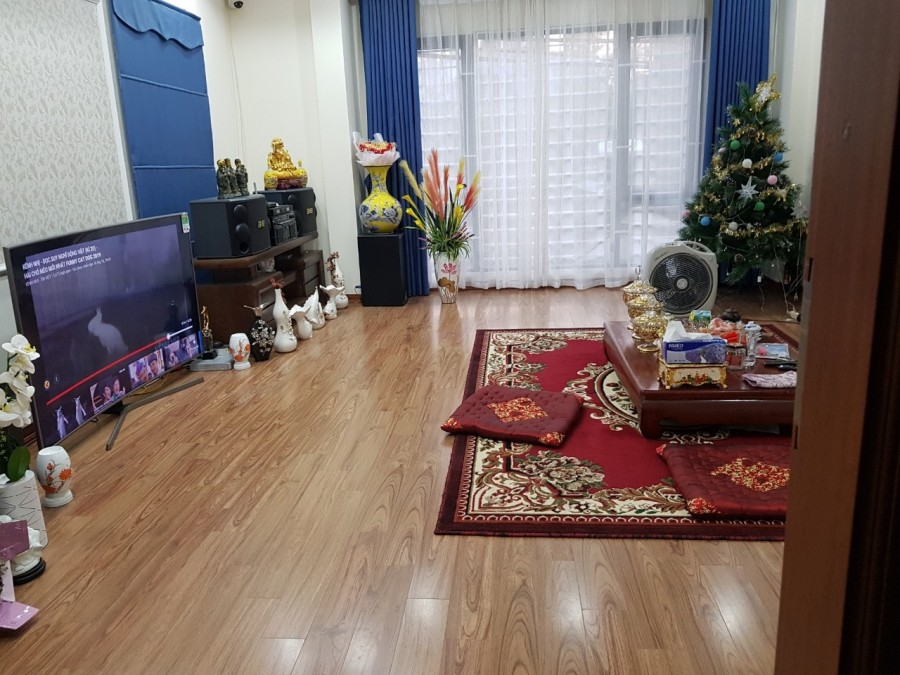 Bán nhà Nguyễn Sơn khu Vip Hàng không ô tô vào nhà kd 10 triệu/tháng, dt 102m2, 4 tầng, giá 8.5 tỷ