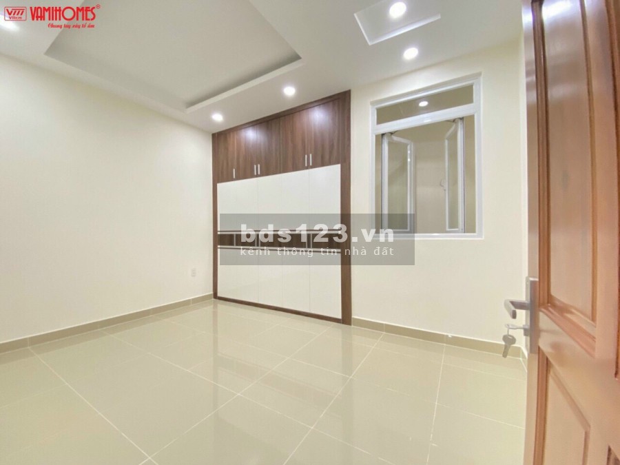 Hẻm xe hơi Linh Trung, Thủ Đức gần đại học ngân hàng, dtsd 4,5mx12m, 3 lầu giá 6,45 tỷ