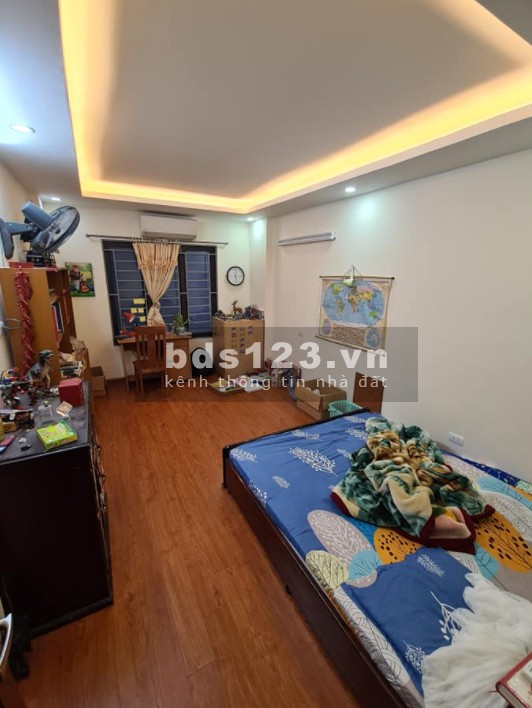 Bán nhà Mỹ Đình, ô tô cách 5m, ngõ thông rộng, an sinh, dt 34m2, 4 tầng, giá chỉ nhỉnh 3 tỷ