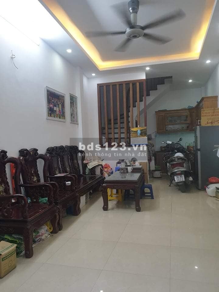 5 tầng lấp lánh, ô tô tránh ngõ thông kinh doanh, diện tích 45m2, giá bán 5 tỷ, sổ chính chủ
