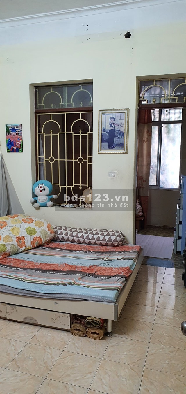 Bán nhà mặt phố Mạc Thị Bưởi Quận Hai Bà Trung, dt 45m2, 3 tầng 7x tỷ, kinh doanh đỉnh