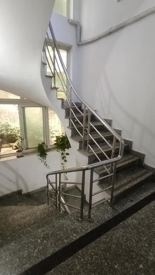 Bán nhà mặt phô Thụy khuê - Tây Hồ, mặt tiền đường lớn, 8 tầng, có thang máy, giá tốt