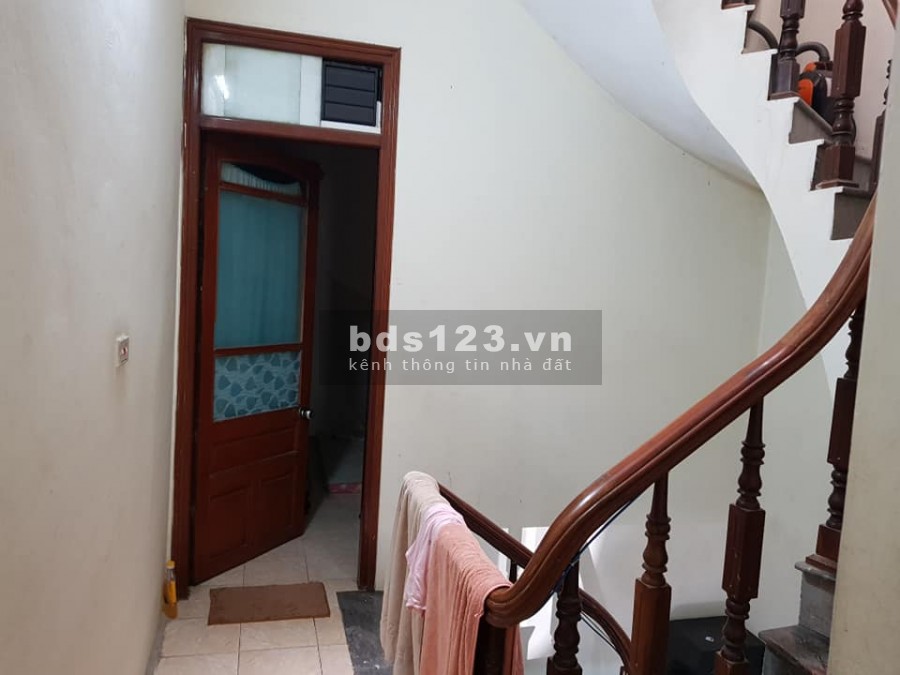 Bán nhà mặt phố Mạc Thị Bưởi Quận Hai Bà Trung, dt 45m2, 3 tầng 7x tỷ, kinh doanh đỉnh