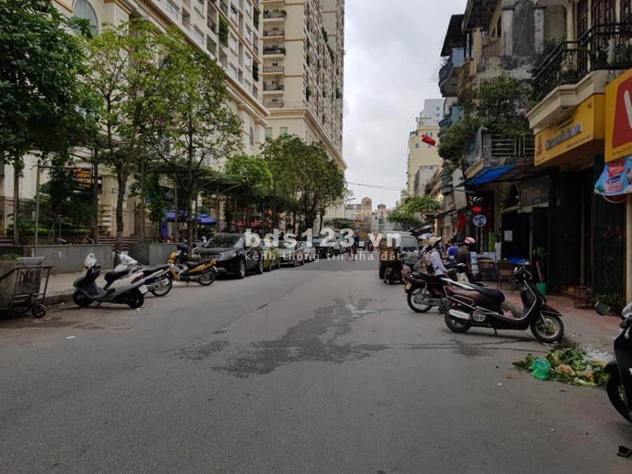 Bán nhà mặt phố Mạc Thị Bưởi Quận Hai Bà Trung, dt 45m2, 3 tầng 7x tỷ, kinh doanh đỉnh