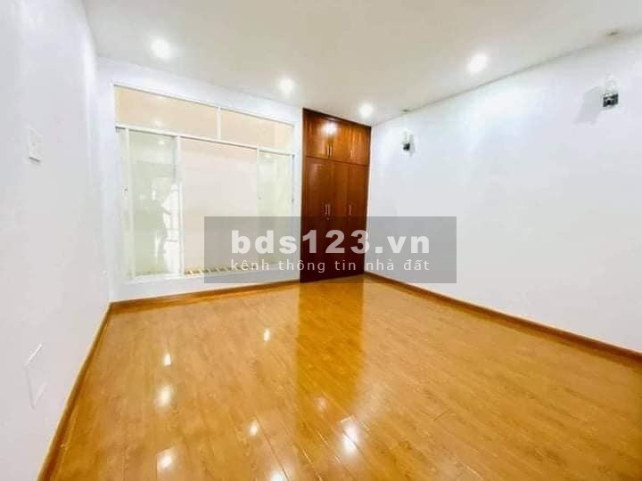 Có một không hai, Cách Mạng Tháng Tám, diện tích sử dụng 46m2 nhà đẹp ở ngay, lh 0363958777
