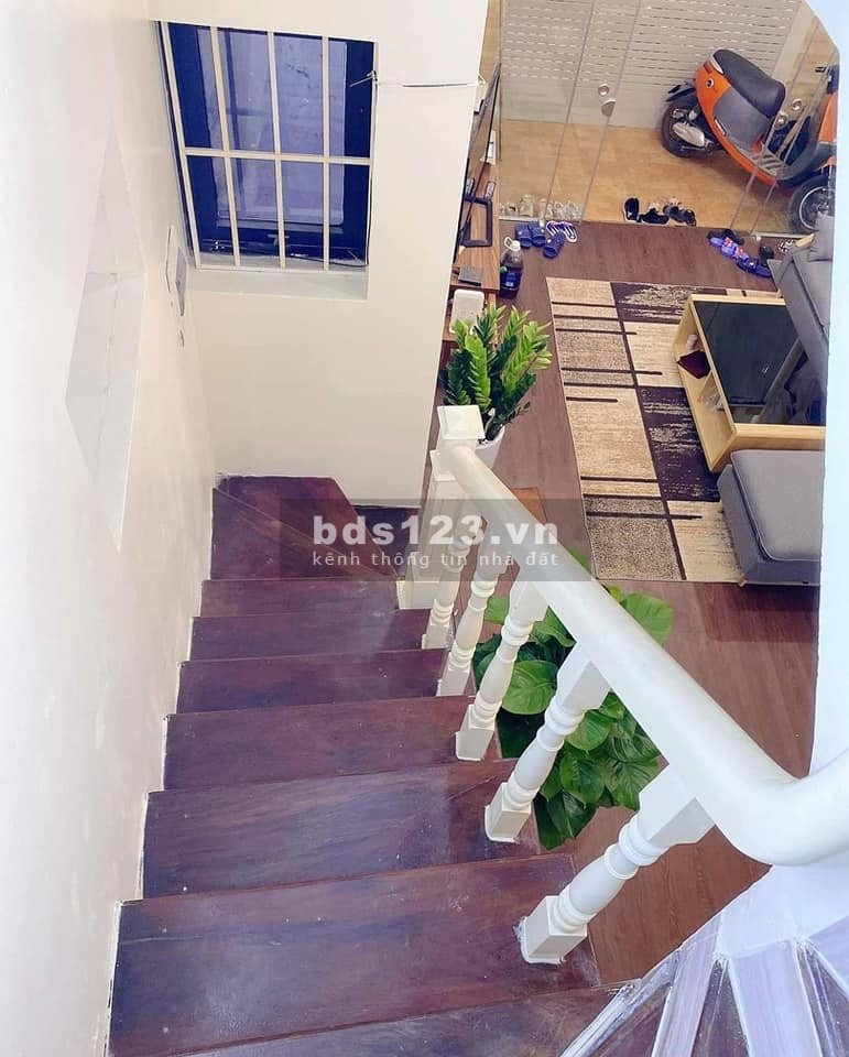 Bán nhà nguyên căn đường Võ Thị Sáu dtsd 40m2 nhà đẹp mĩ mãn giá chỉ nhỉnh 3 tỷ