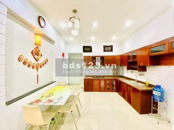 Có một không hai, Cách Mạng Tháng Tám, diện tích sử dụng 46m2 nhà đẹp ở ngay, lh 0363958777