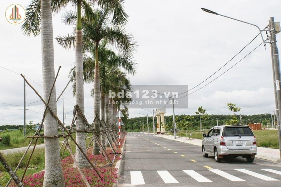 Đất nền Bình Dương cách trung tâm 5 phút, mặt tiền đường quốc lộ, sổ hồng riêng, giá chỉ 990tr