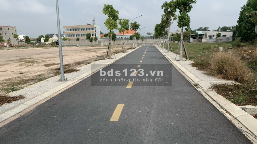 Bán Đất Nền 100m2. Gía 900 Triệu. Phường Long Bình, Biên Hòa.Cổng Sau AMATA