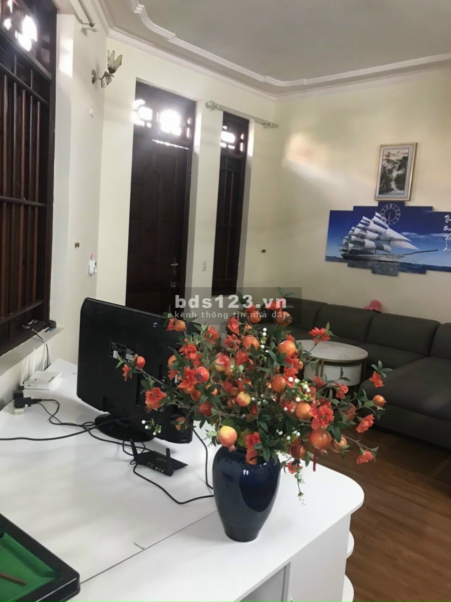 Bán nhà phố Đông Nam Cường, TP HD, 4 tầng, lô góc cực thoáng, 3 ngủ, KD buôn bán tốt