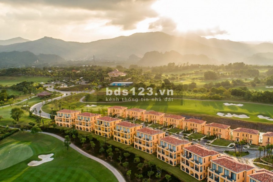 Biệt thự nghỉ dưỡng với thu chơi thượng lưu. Wyndham Sky Lake Resort & Villas