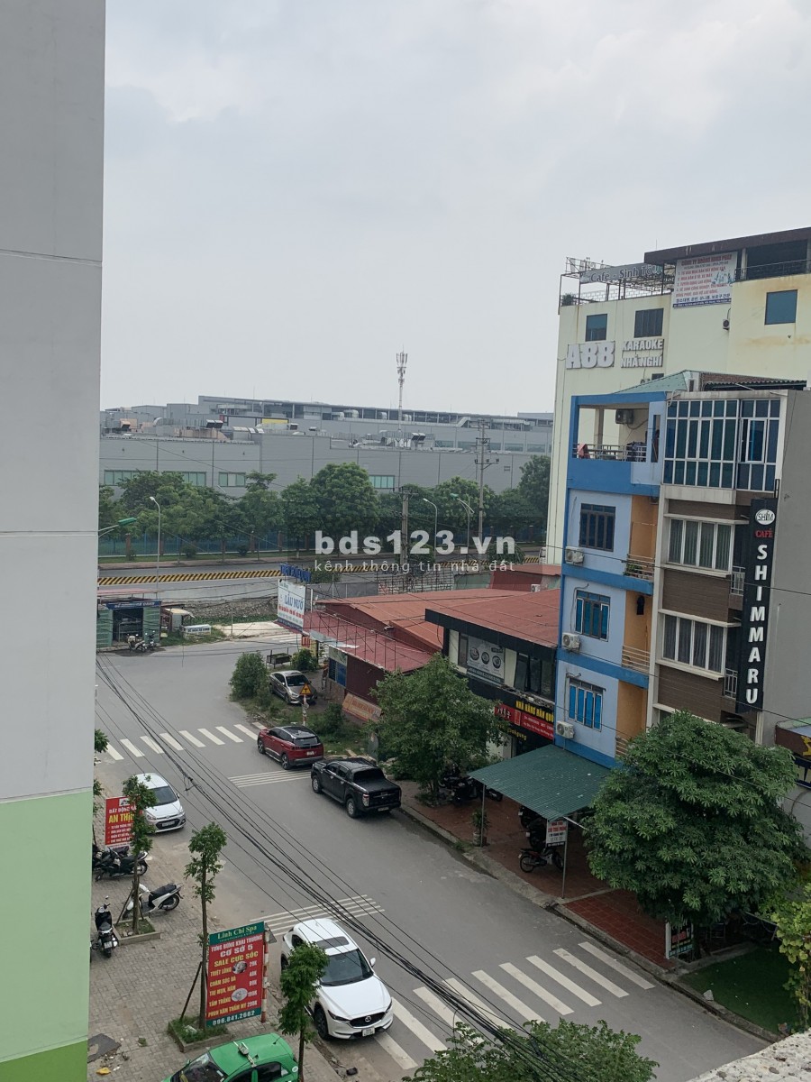 Bán căn hộ sổ sẵn ngay trung tâm giá thuận tiện để đầu tư, liên hệ xem nhà 0975348223