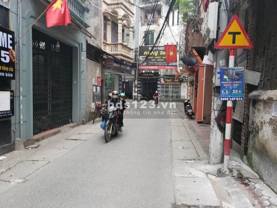 Bán nhà Quận Hoàng Mai mặt phố kinh doanh đỉnh, khu dân sinh an ninh, giá nhỉnh 7 tỷ