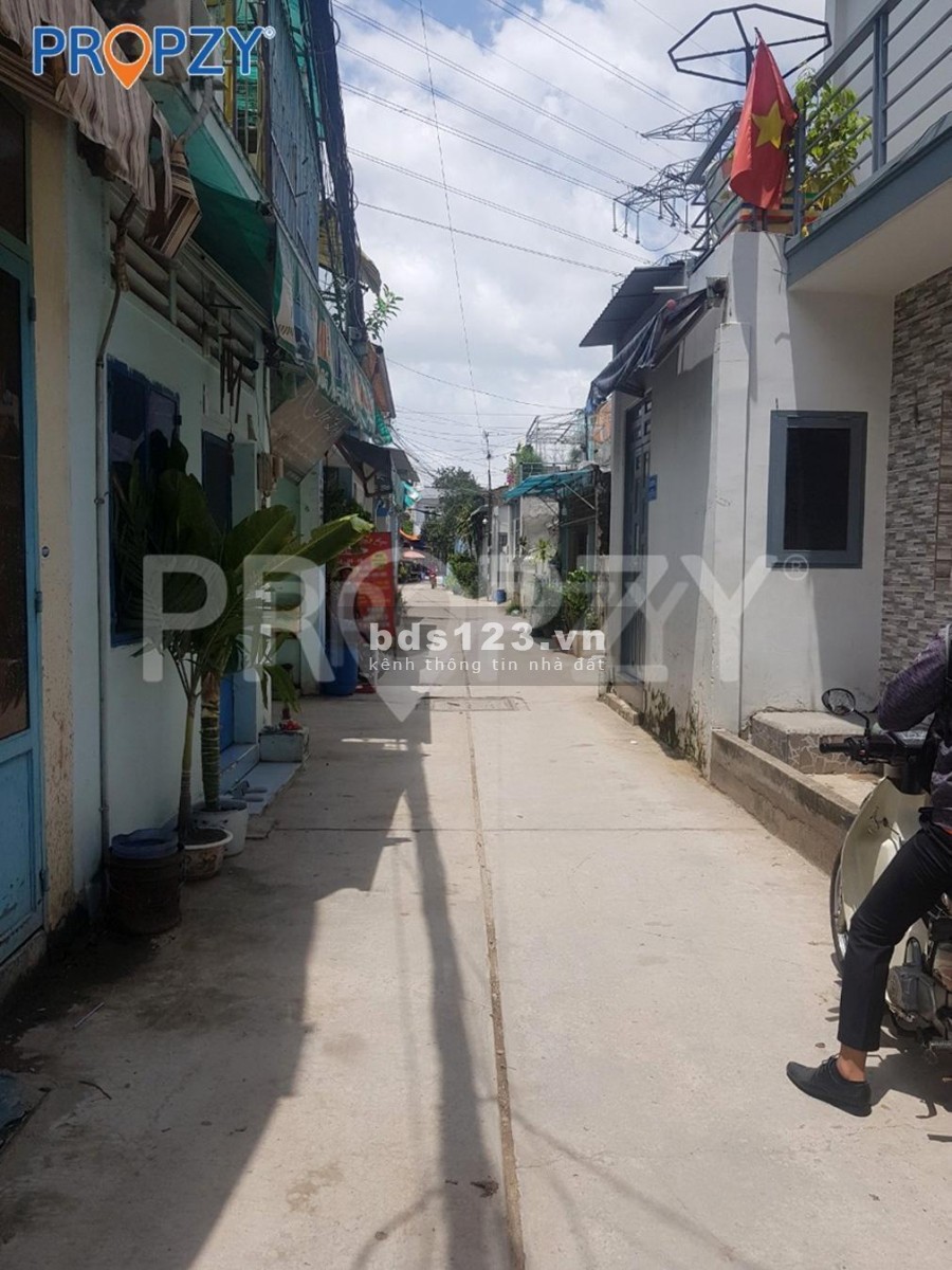 Nhà cho thuê nguyên căn Quốc Lộ 1A, hẻm 4m, cho thuê dài hạn, hẻm xe ra vào thoải mái