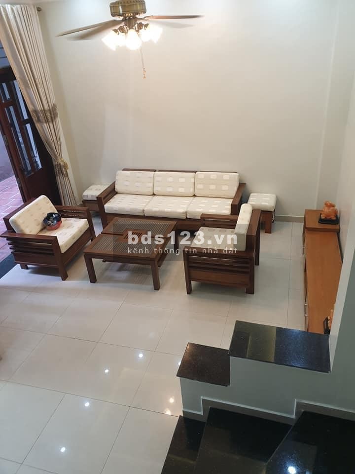 Cực hiếm, bán nhà Nguyễn Ngọc Nại diện tích 47m2 lô góc ngõ thông rộng giá 4.5 tỷ