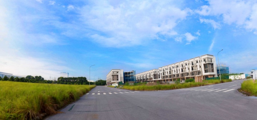 Bán nhà phố thương mại trung tâm Từ Sơn, giá tốt đầu từ, liên hệ xem nhà 0926816866