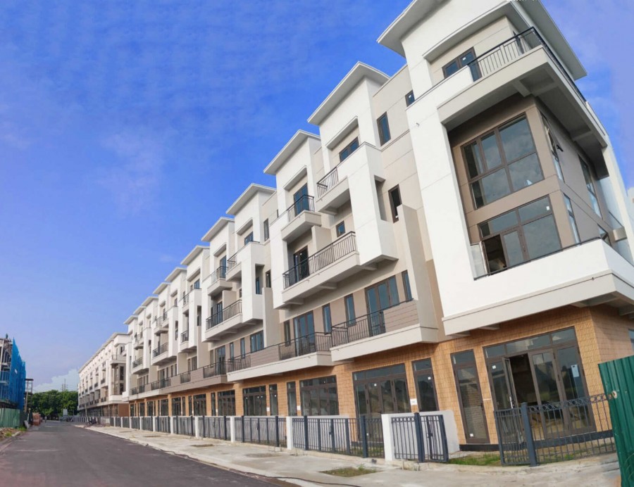 Bán nhà phố thương mại trung tâm Từ Sơn, giá tốt đầu từ, liên hệ xem nhà 0926816866