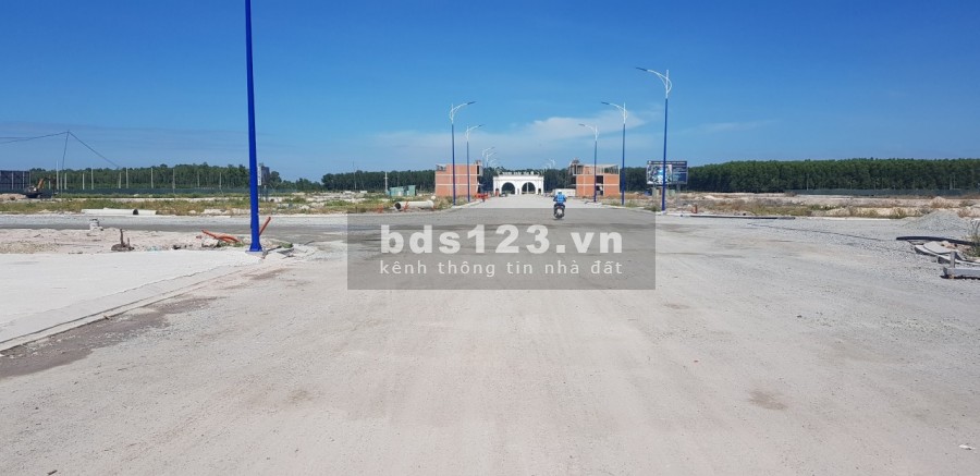 Chính thức nhận giữ chỗ shophouse cao cấp, kế bên khu công nghiệp Bàu Bàng, dt 300m2