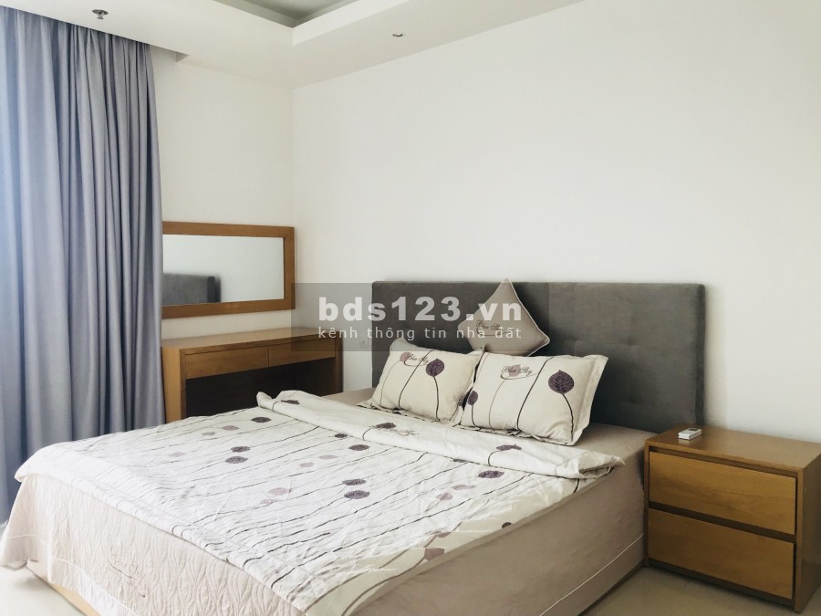 Căn hộ 1PN Azura cho thuê giá 10 triệu/tháng nằm sát chân cầu sông Hàn, giá tốt, an ninh