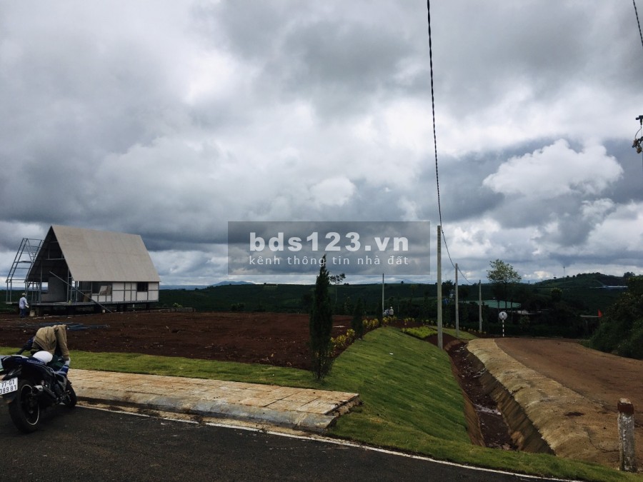 Bán Đất Nghỉ Dưỡng Ngã 5 Đambri thành phố Bảo Lộc, sổ hồng riêng liên hệ 0389795056